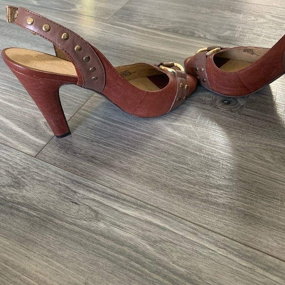 Jessica Simpson leather brown peep toe retro sling back career work heels 9.5B - Picture 6 of 12